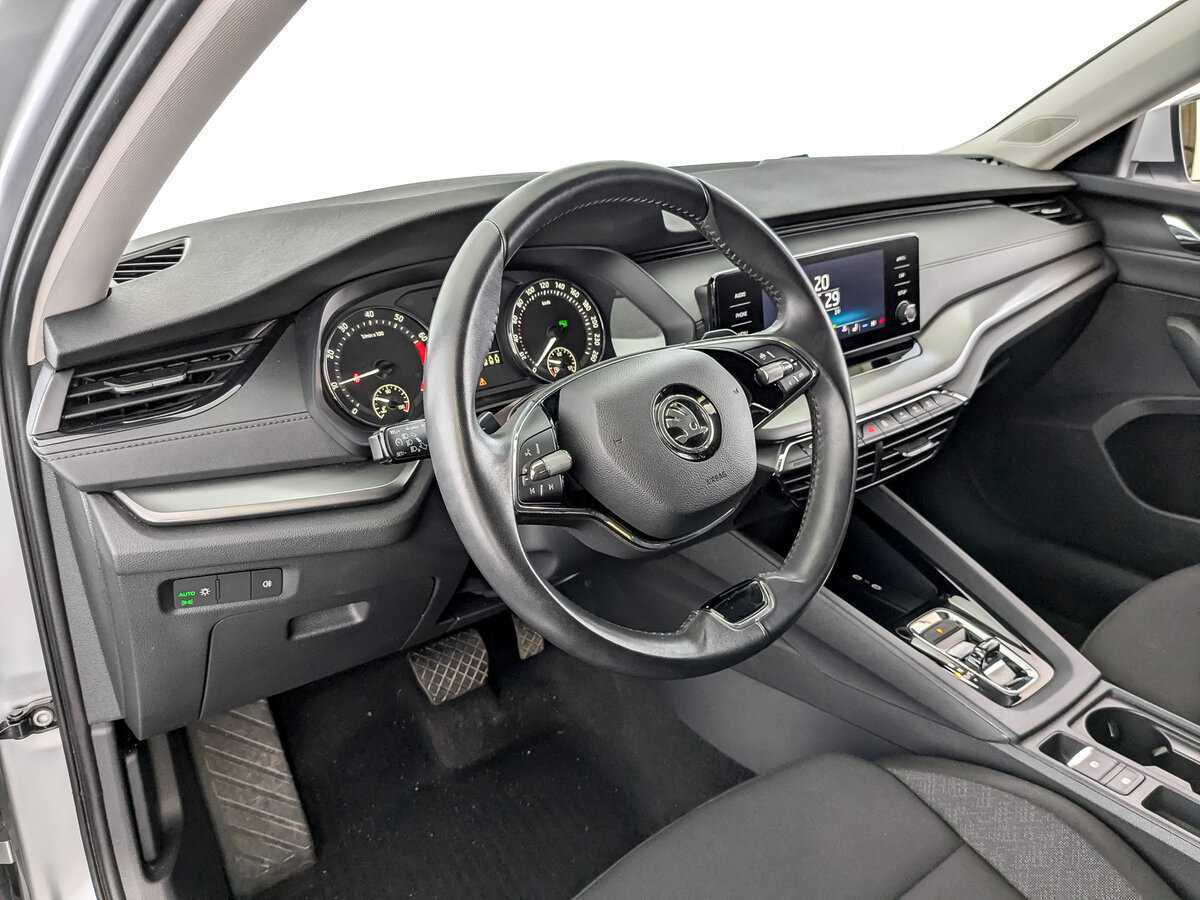 Купить Skoda Octavia, 2021, 71 425 км, фото №16