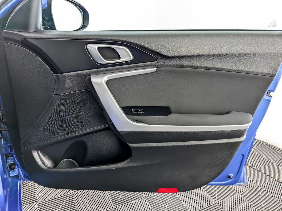 Купить Kia Ceed, 2022, 23 862 км, фото №23