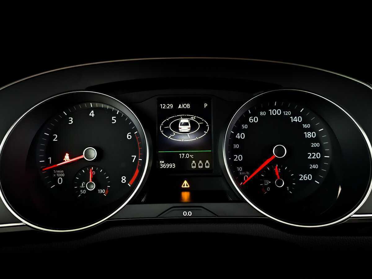 Купить Volkswagen Passat, 2021, 36 984 км, фото №13