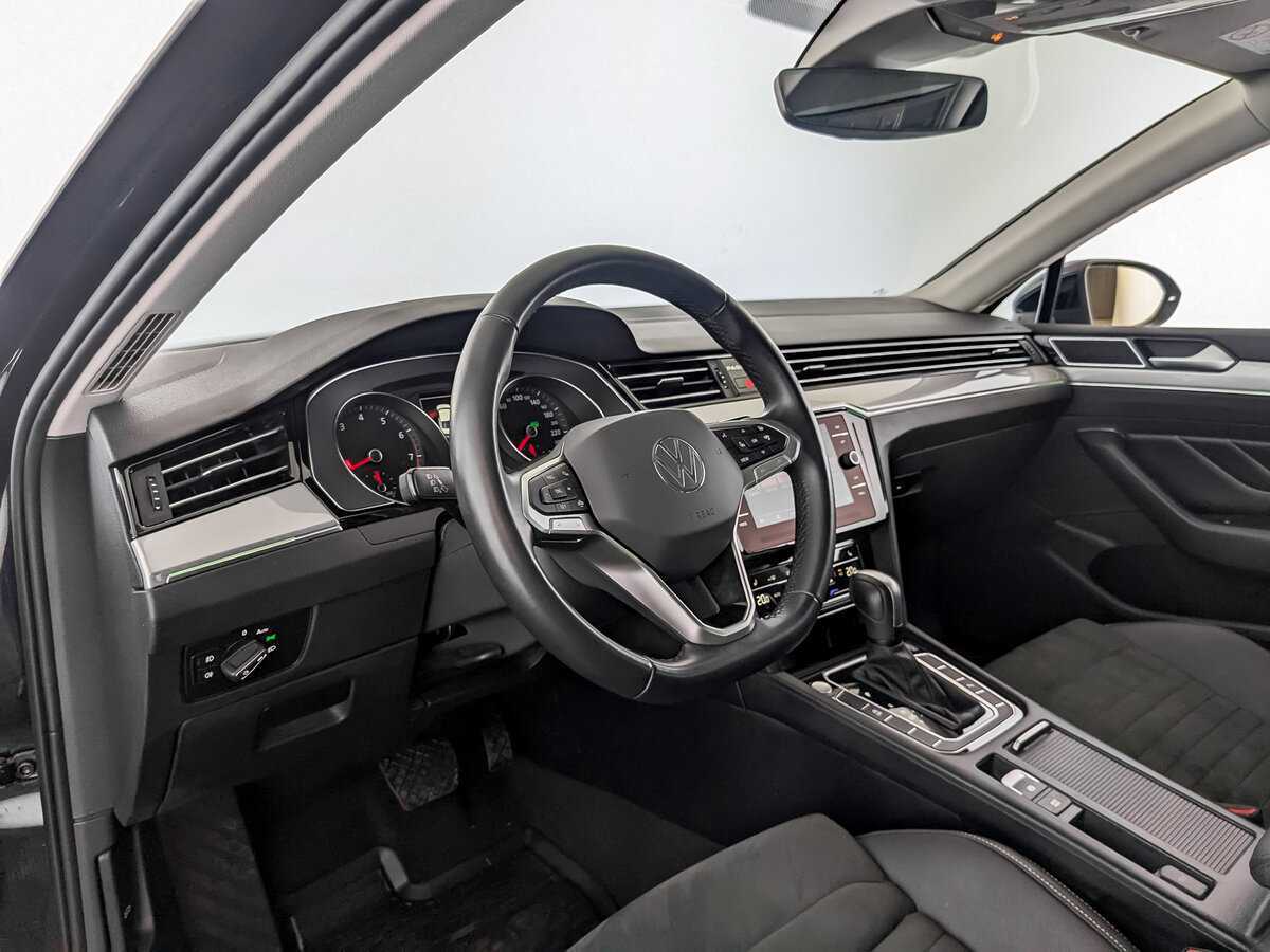 Купить Volkswagen Passat, 2021, 36 984 км, фото №16