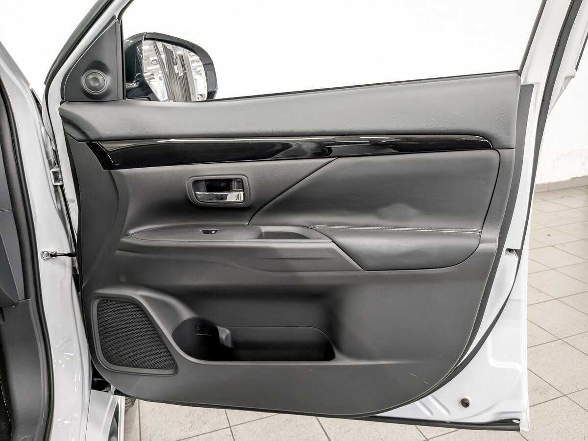 Купить Mitsubishi Outlander, 2022, 28 207 км, фото №22