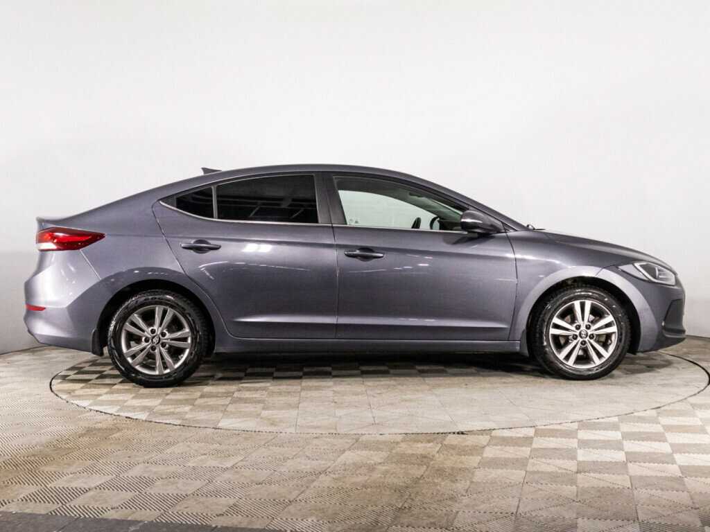 Купить Hyundai Elantra, 2018, 152 554 км, фото №4