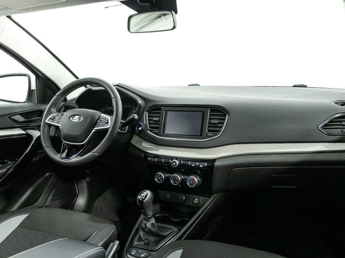 Купить Lada (ВАЗ) Vesta, 2023, 23 932 км, фото №9