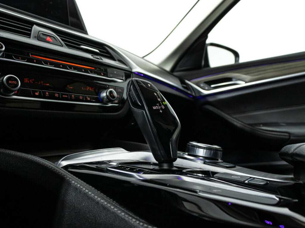 Купить BMW 5 серии 520d xDrive, 2017, 152 704 км, фото №19