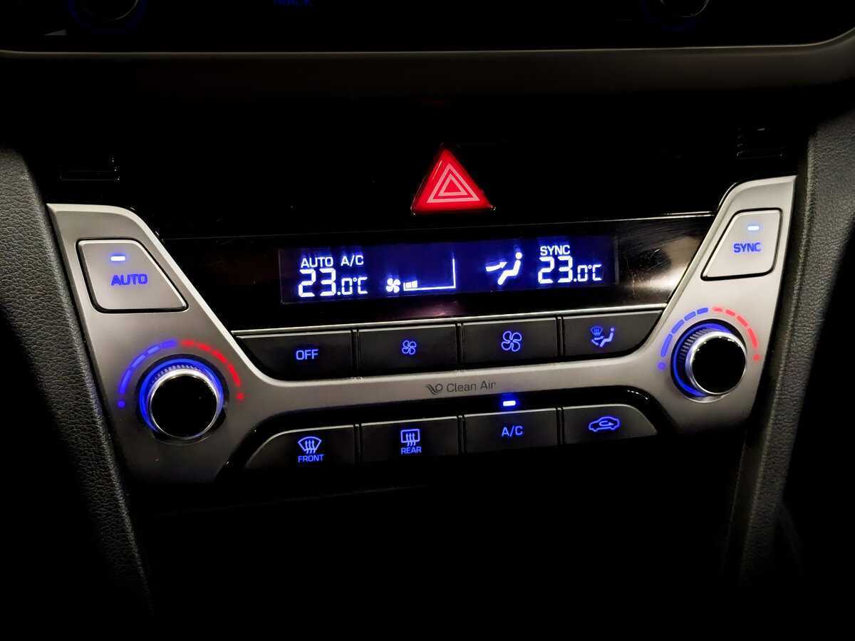 Купить Hyundai Elantra, 2017, 96 927 км, фото №23