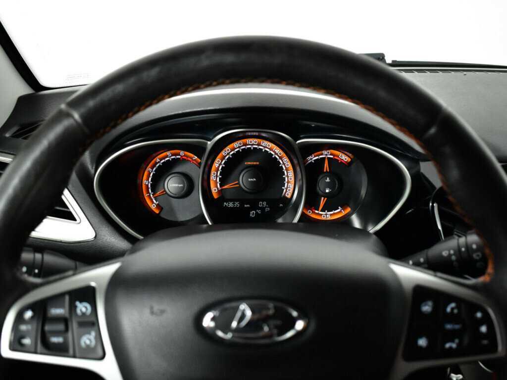 Купить Lada (ВАЗ) Vesta SW Cross, 2020, 143 528 км, фото №11