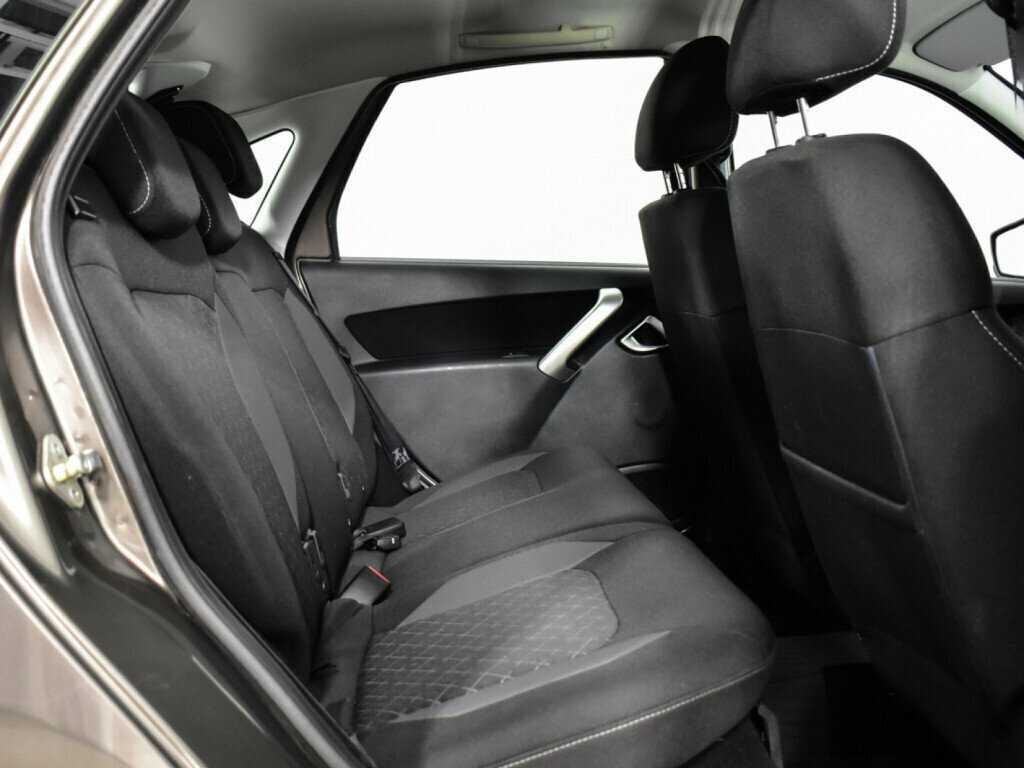 Купить Lada (ВАЗ) Granta, 2019, 52 391 км, фото №10