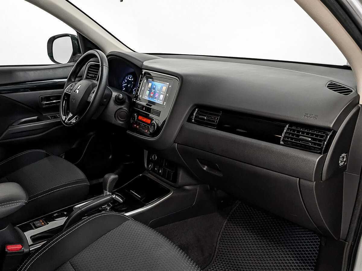 Купить Mitsubishi Outlander, 2020, 69 335 км, фото №13