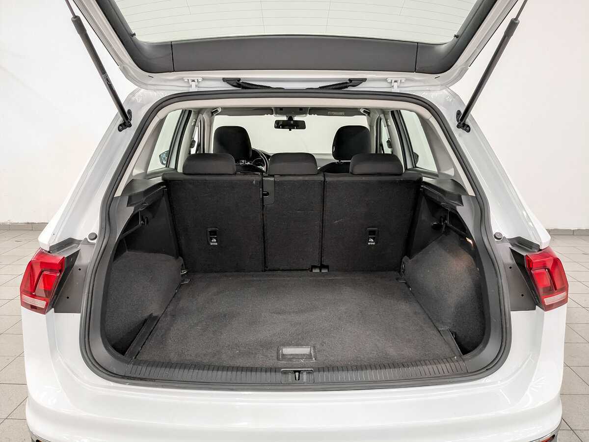Купить Volkswagen Tiguan, 2021, 125 676 км, фото №10