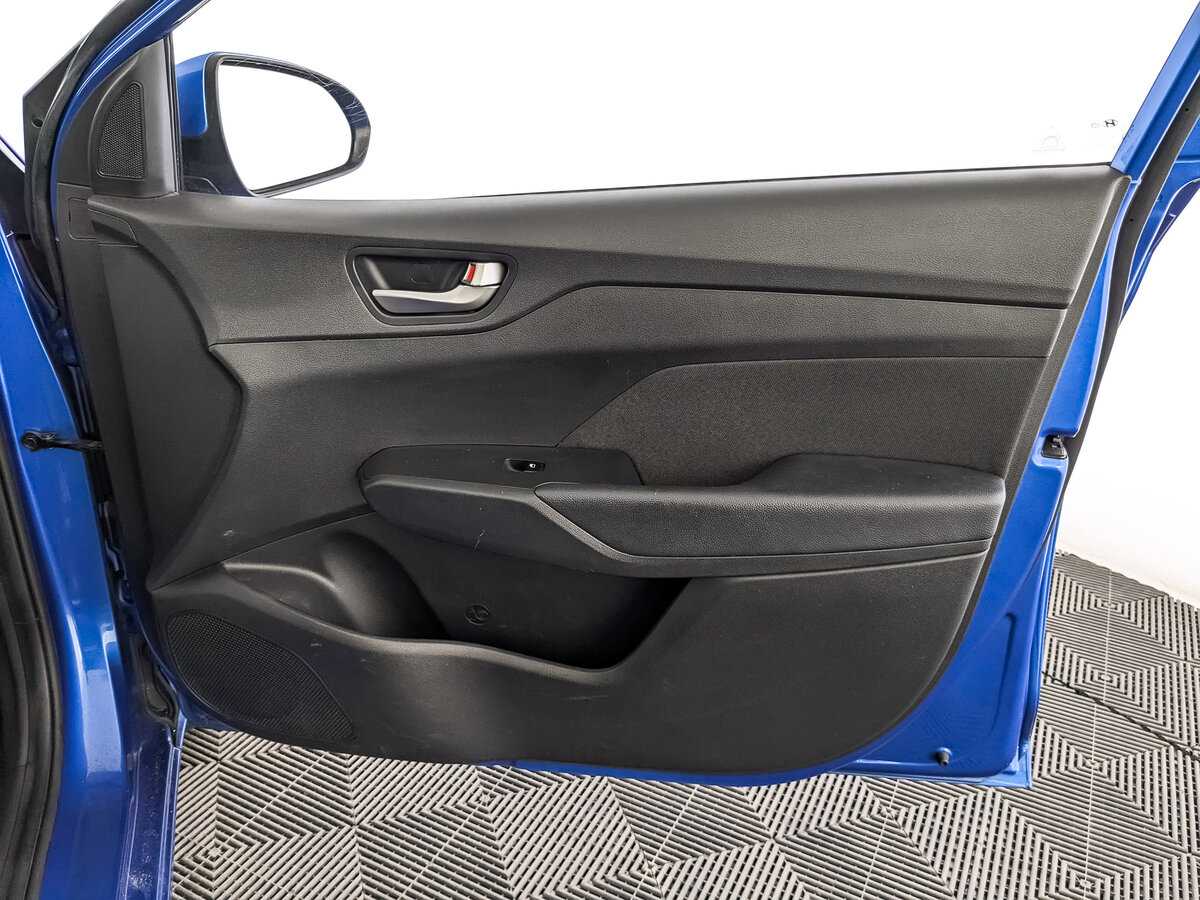 Купить Hyundai Solaris, 2018, 214 065 км, фото №25