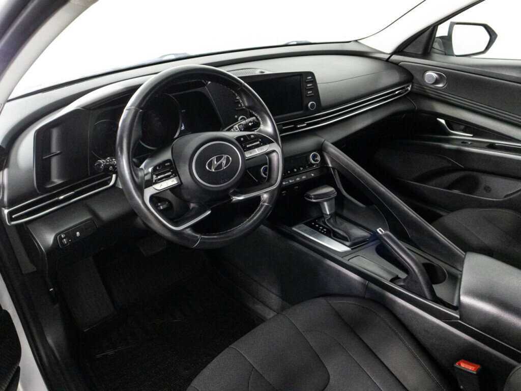 Купить Hyundai Elantra, 2021, 86 488 км, фото №11