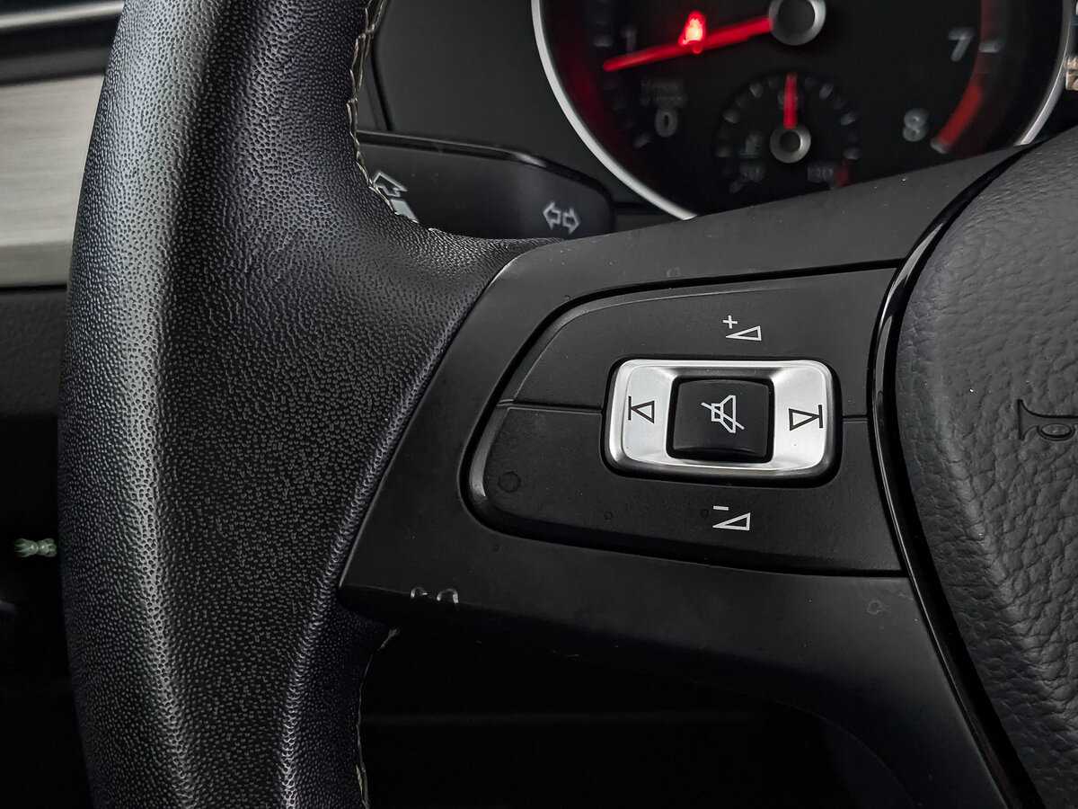 Купить Volkswagen Passat, 2017, 120 532 км, фото №27