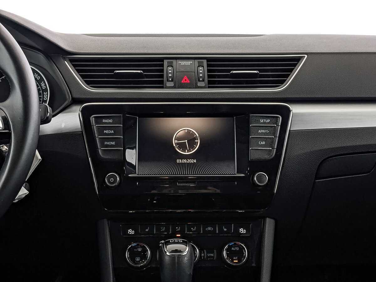 Купить Skoda Superb, 2019, 136 655 км, фото №17
