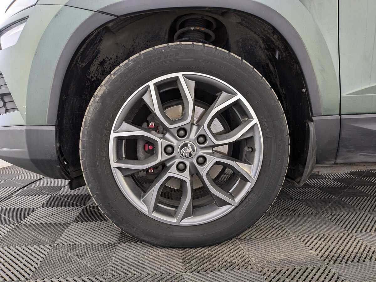 Купить Skoda Karoq, 2021, 86 574 км, фото №18