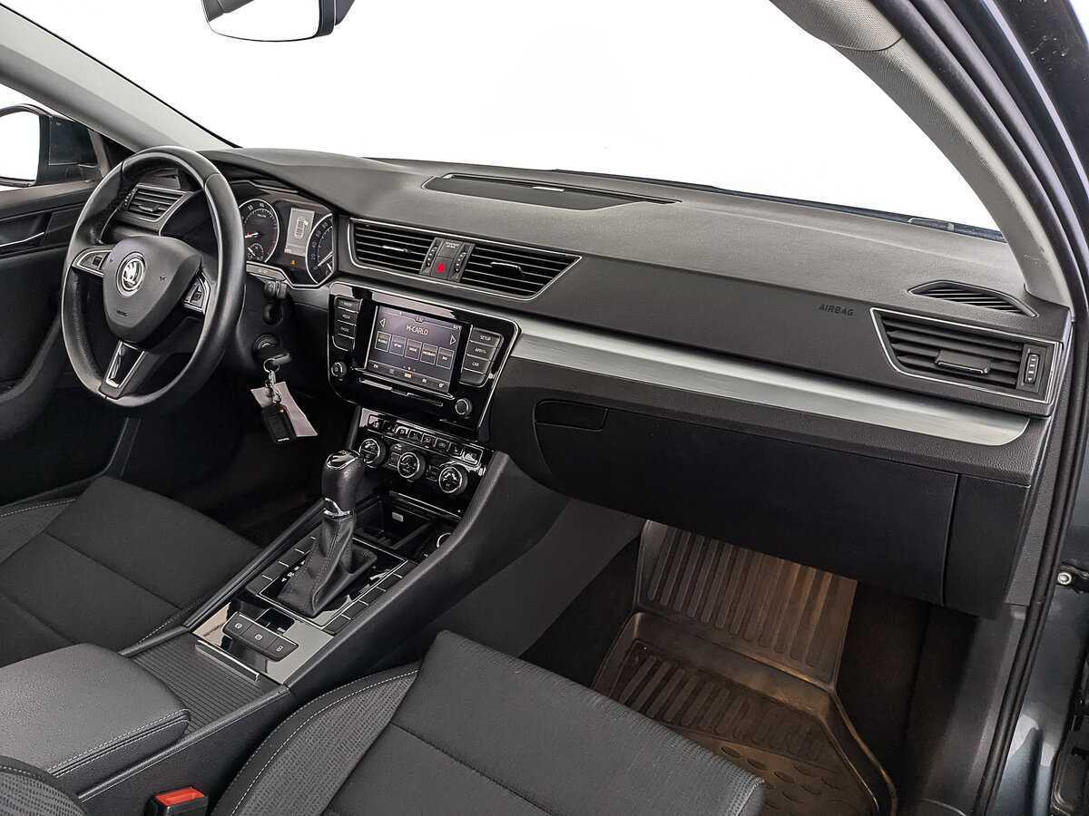 Купить Skoda Superb, 2018, 68 947 км, фото №13