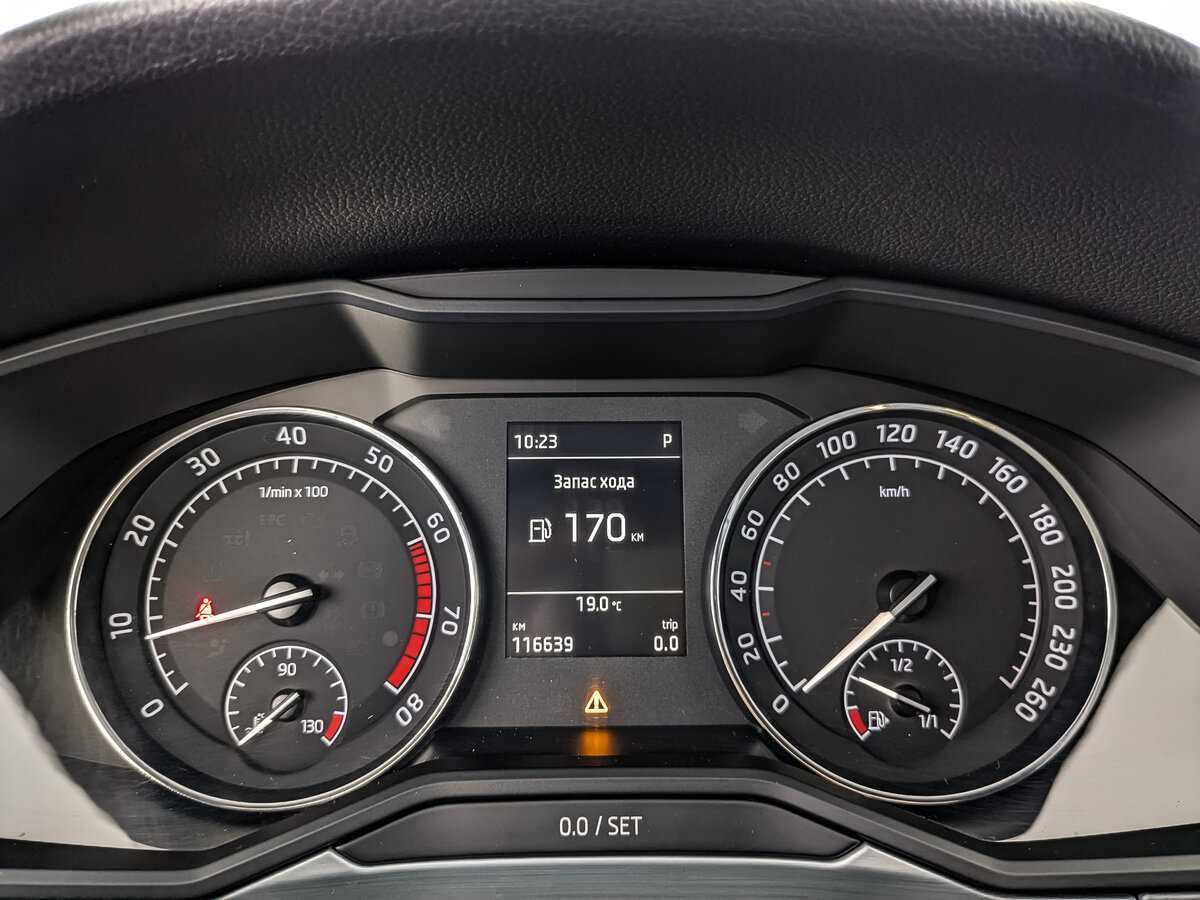 Купить Skoda Superb, 2018, 116 628 км, фото №16