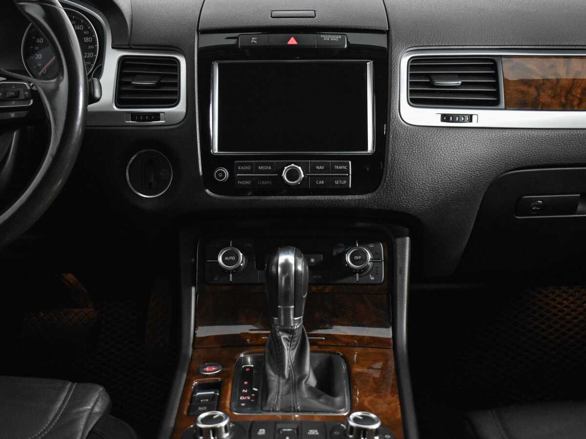 Купить Volkswagen Touareg, 2013, 181 500 км, фото №17