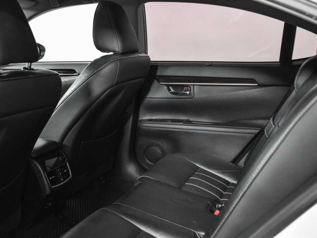 Купить Lexus ES 250, 2015, 122 460 км, фото №11