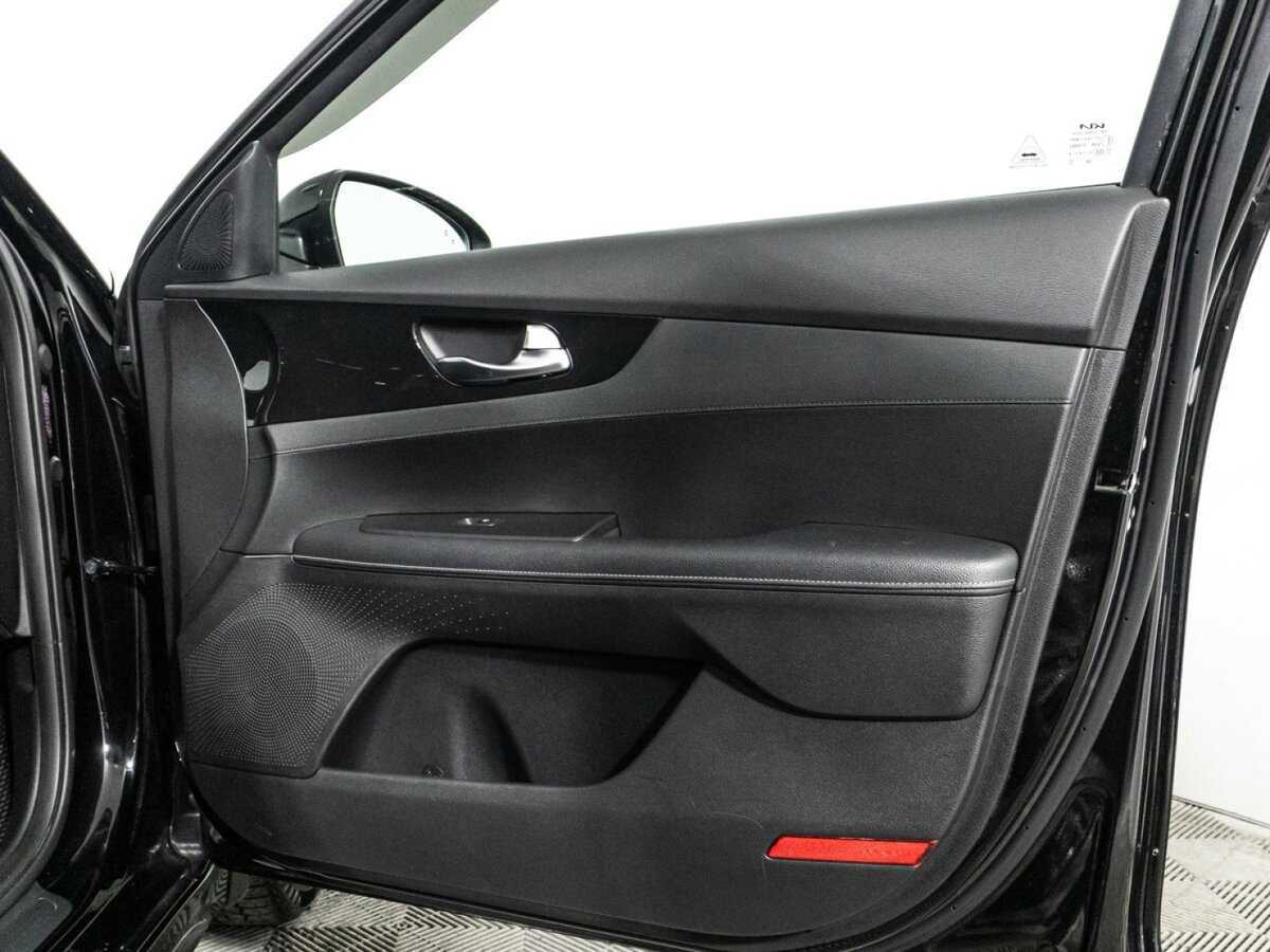 Купить Kia Cerato, 2021, 116 898 км, фото №28