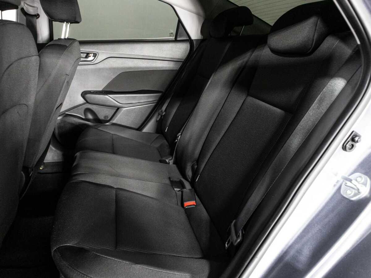 Купить Hyundai Solaris, 2018, 104 961 км, фото №10