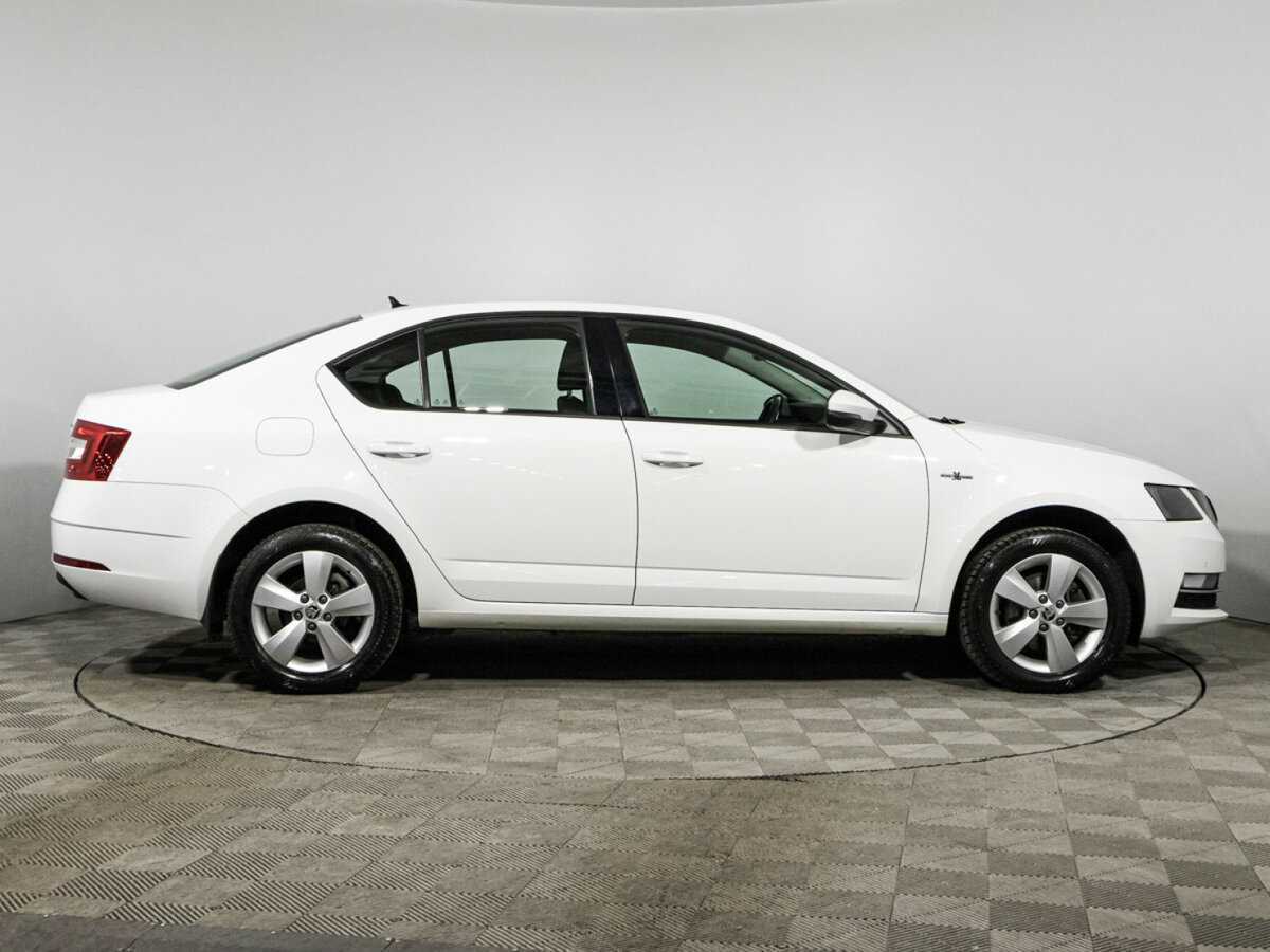 Купить Skoda Octavia, 2019, 96 823 км, фото №4