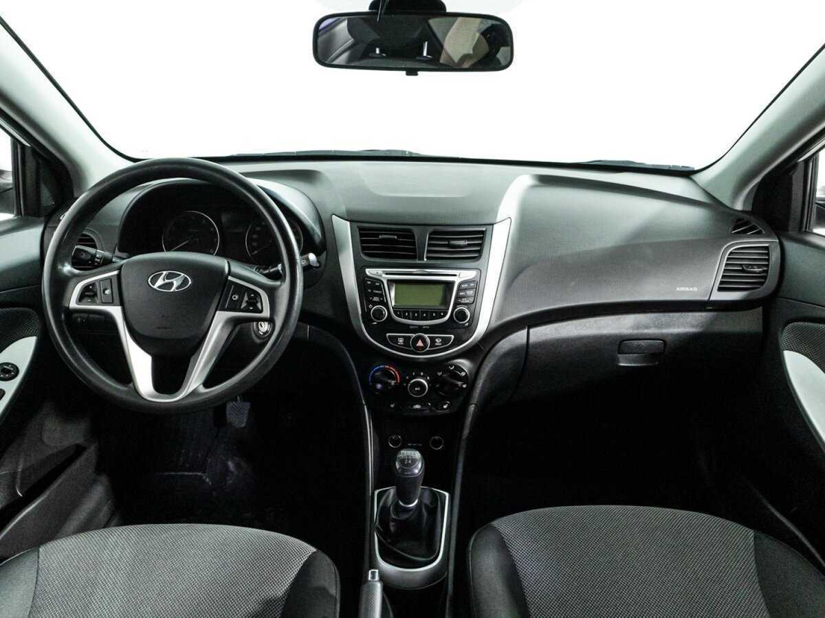 Купить Hyundai Solaris, 2013, 124 550 км, фото №13