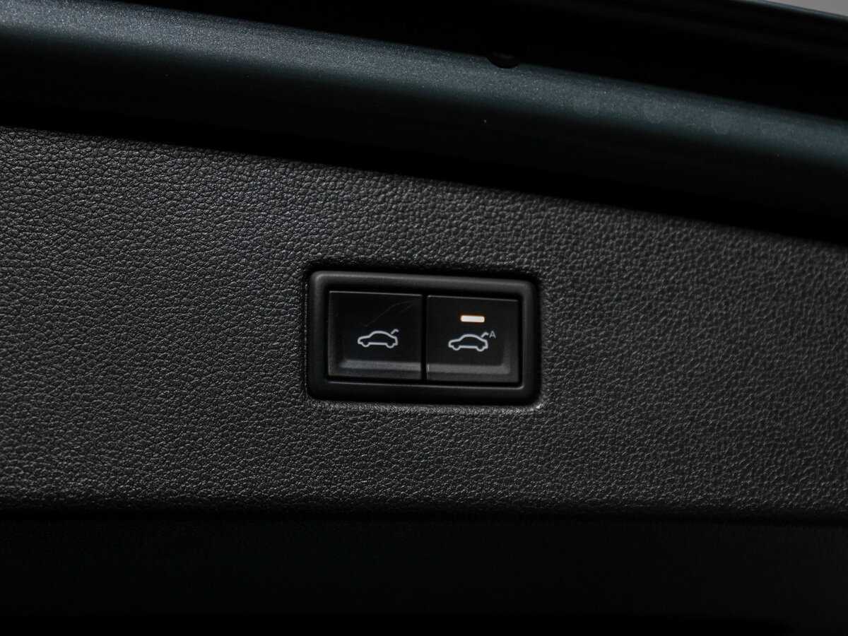 Купить Volkswagen Tiguan, 2019, 144 834 км, фото №17