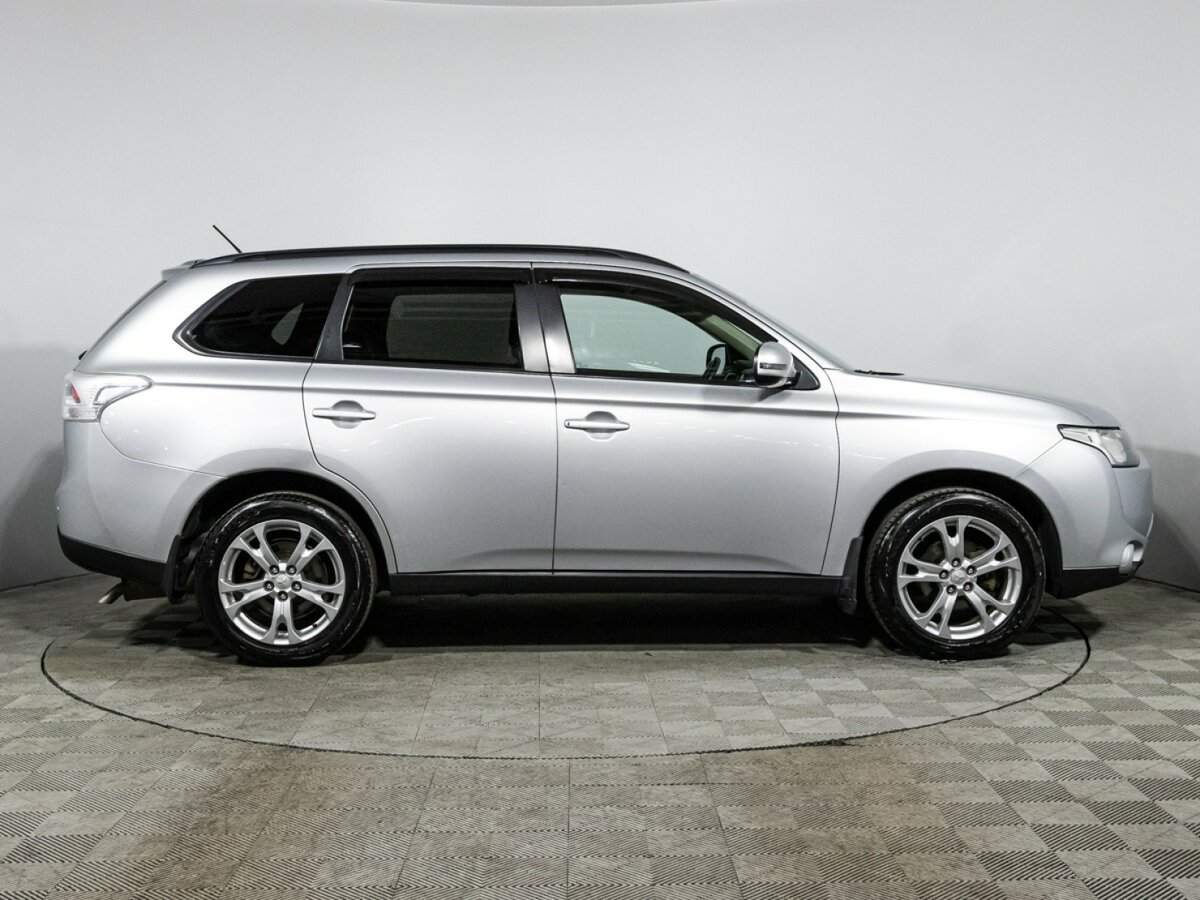Купить Mitsubishi Outlander, 2013, 110 900 км, фото №4
