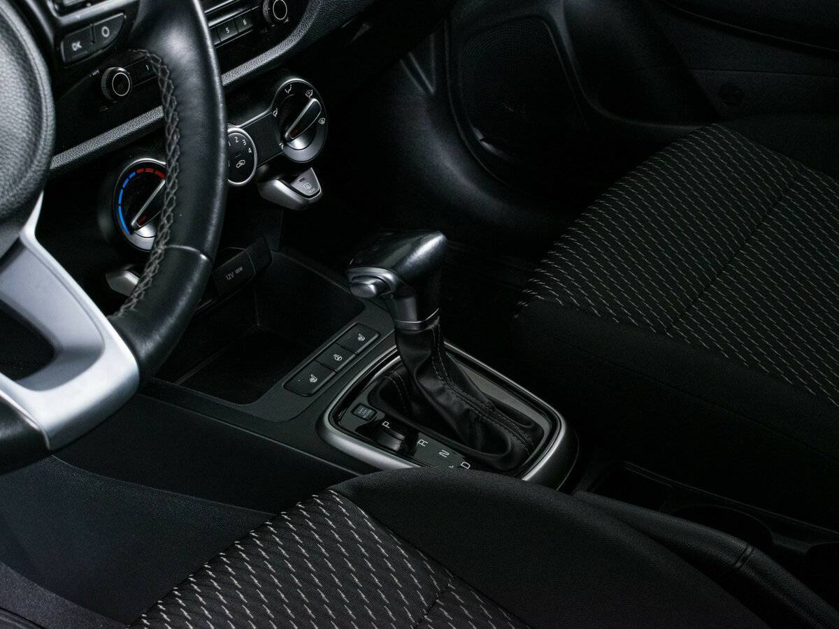 Купить Kia Rio X-Line, 2019, 120 000 км, фото №12