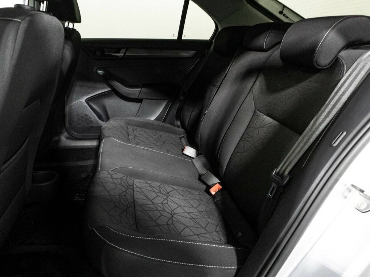 Купить Skoda Rapid, 2018, 74 412 км, фото №10