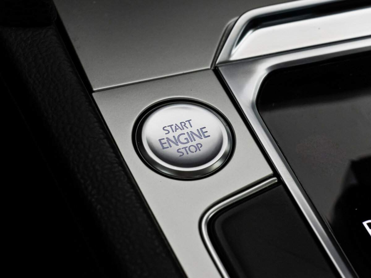 Купить Volkswagen Passat, 2018, 107 332 км, фото №16