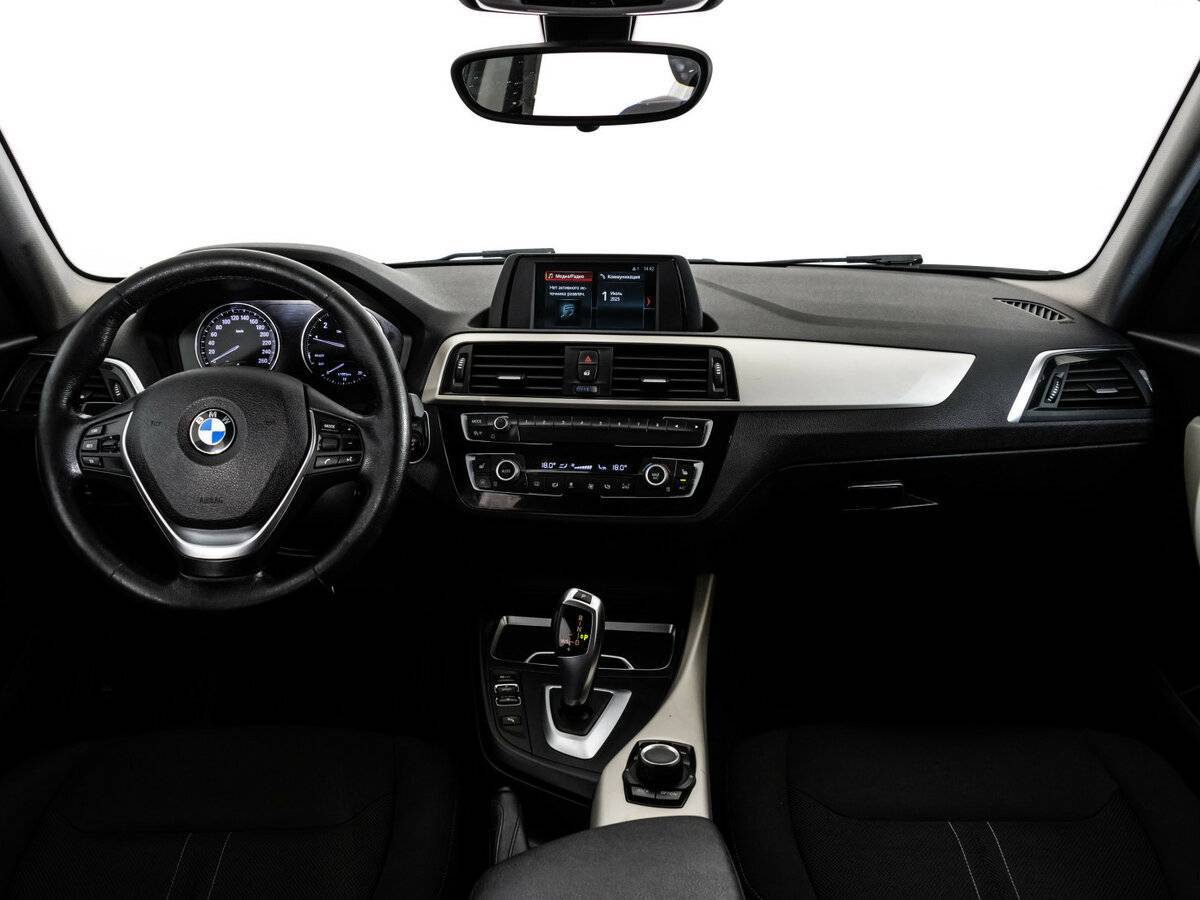Купить BMW 1 серии 118i, 2017, 137 252 км, фото №11