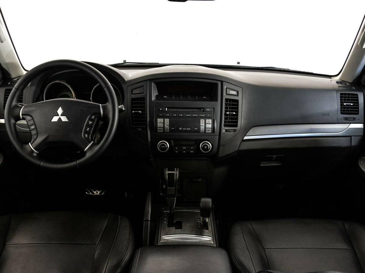 Купить Mitsubishi Pajero, 2012, 206 007 км, фото №7