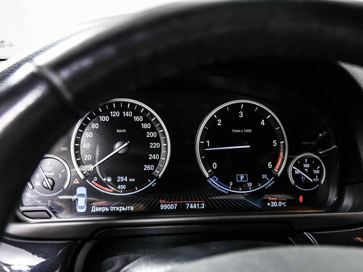 Купить BMW 5 серии 520d, 2016, 99 006 км, фото №10