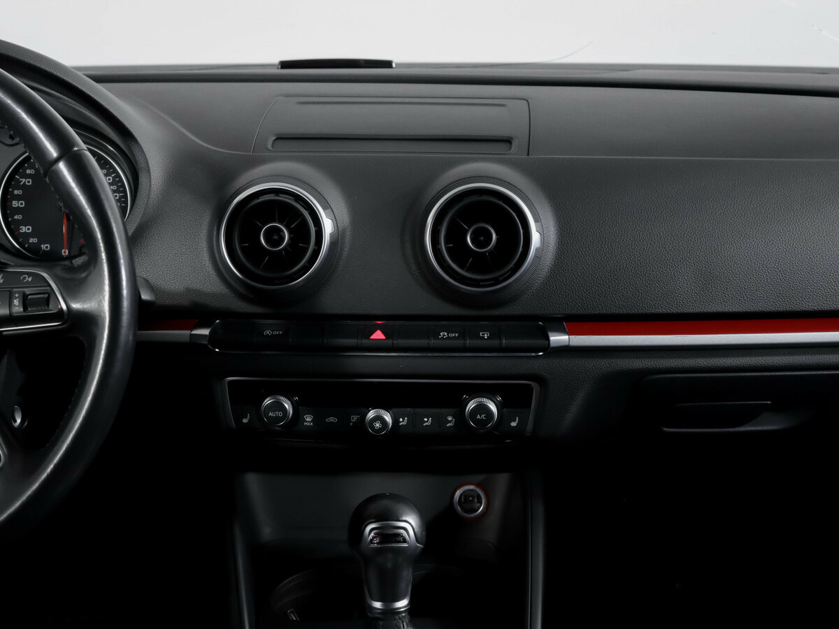 Купить Audi A3 III (8V), 2014, 135 000 км, фото №10