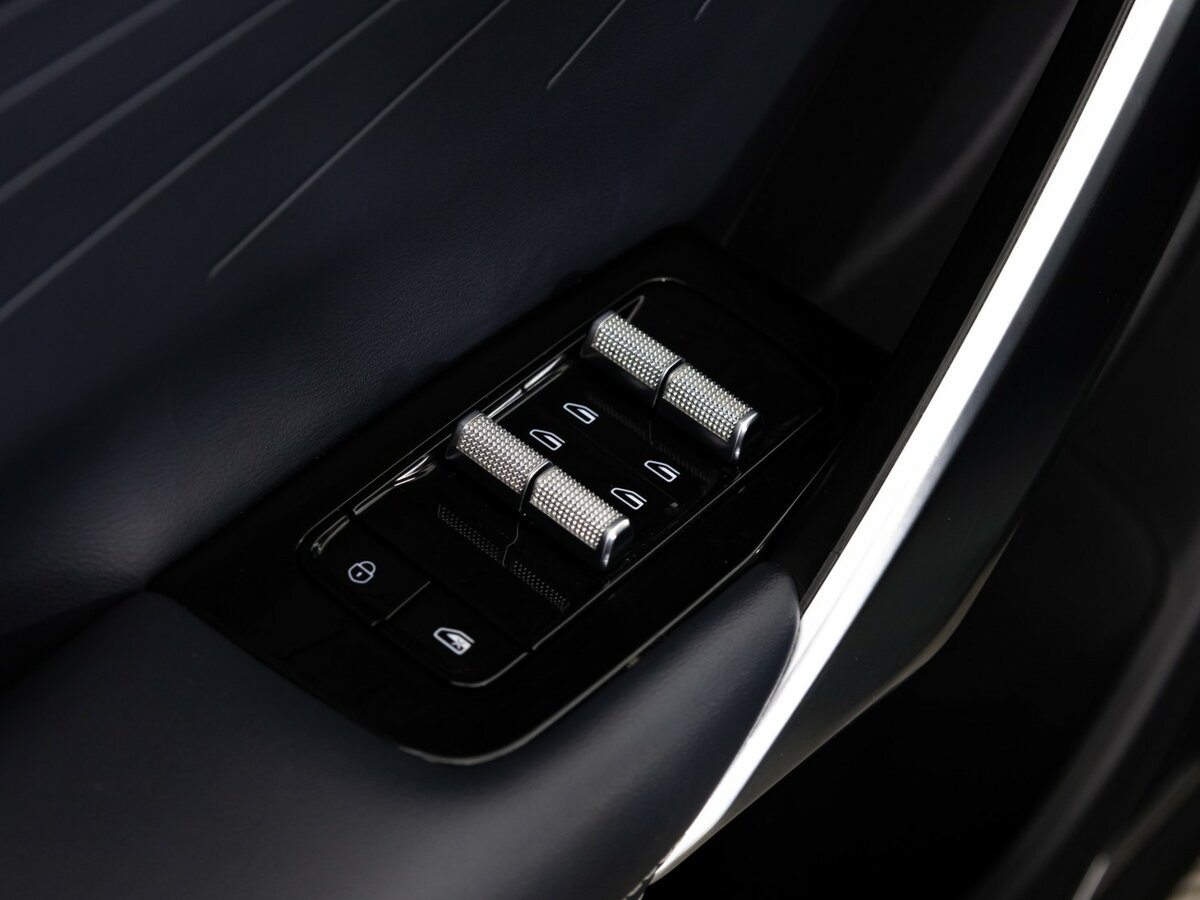 Купить Geely Atlas II, 2023, 56 116 км, фото №24