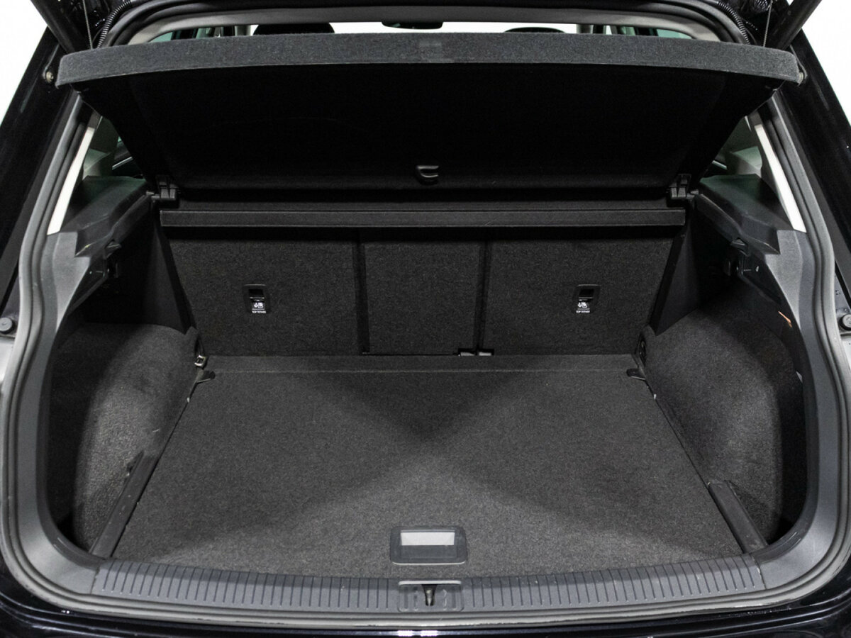Купить Volkswagen Tiguan II, 2018, 132 436 км, фото №19